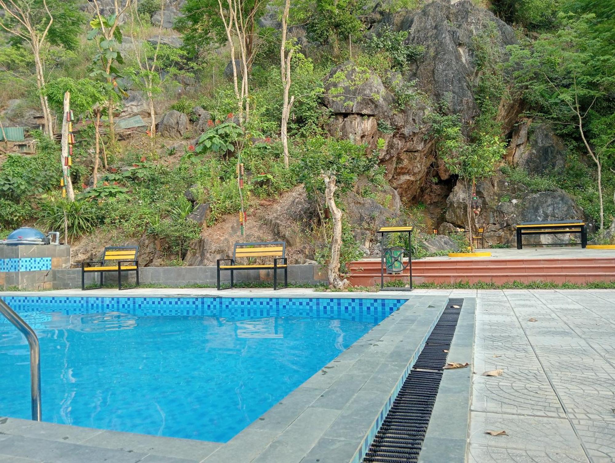 Song Toan Hotel Фонгня Экстерьер фото